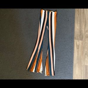 Patterned bell bottom pants